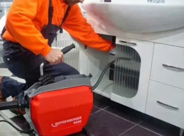 Mersin kırmadan gider açma, lavabo altı mekanik açma cihazı